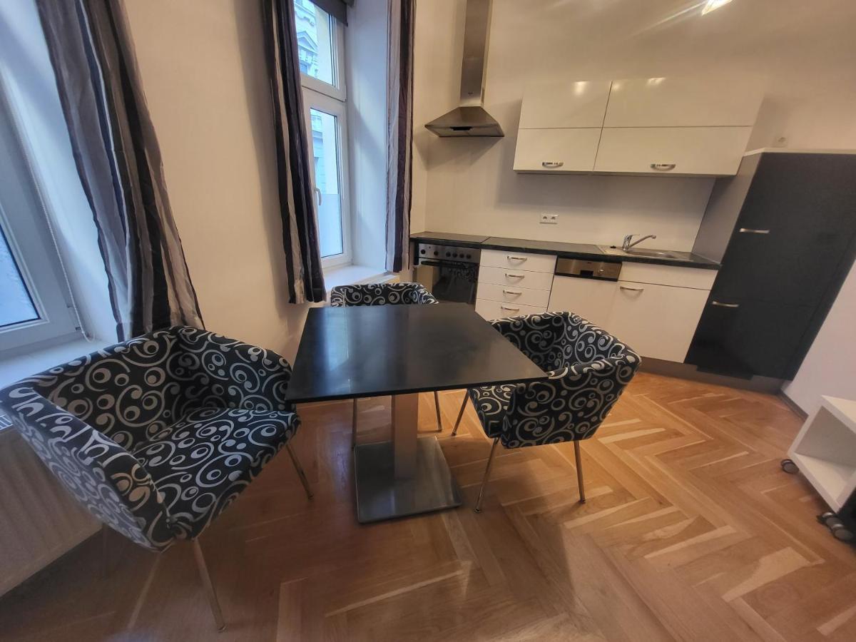 Cozynite Premium Hundertwasser Appartement *